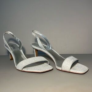 MICHAEL Michael Kors Womens Mila Faux Leather Slingback Heel Sandals